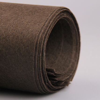Weed cloth made of PLA nonwoven fabric